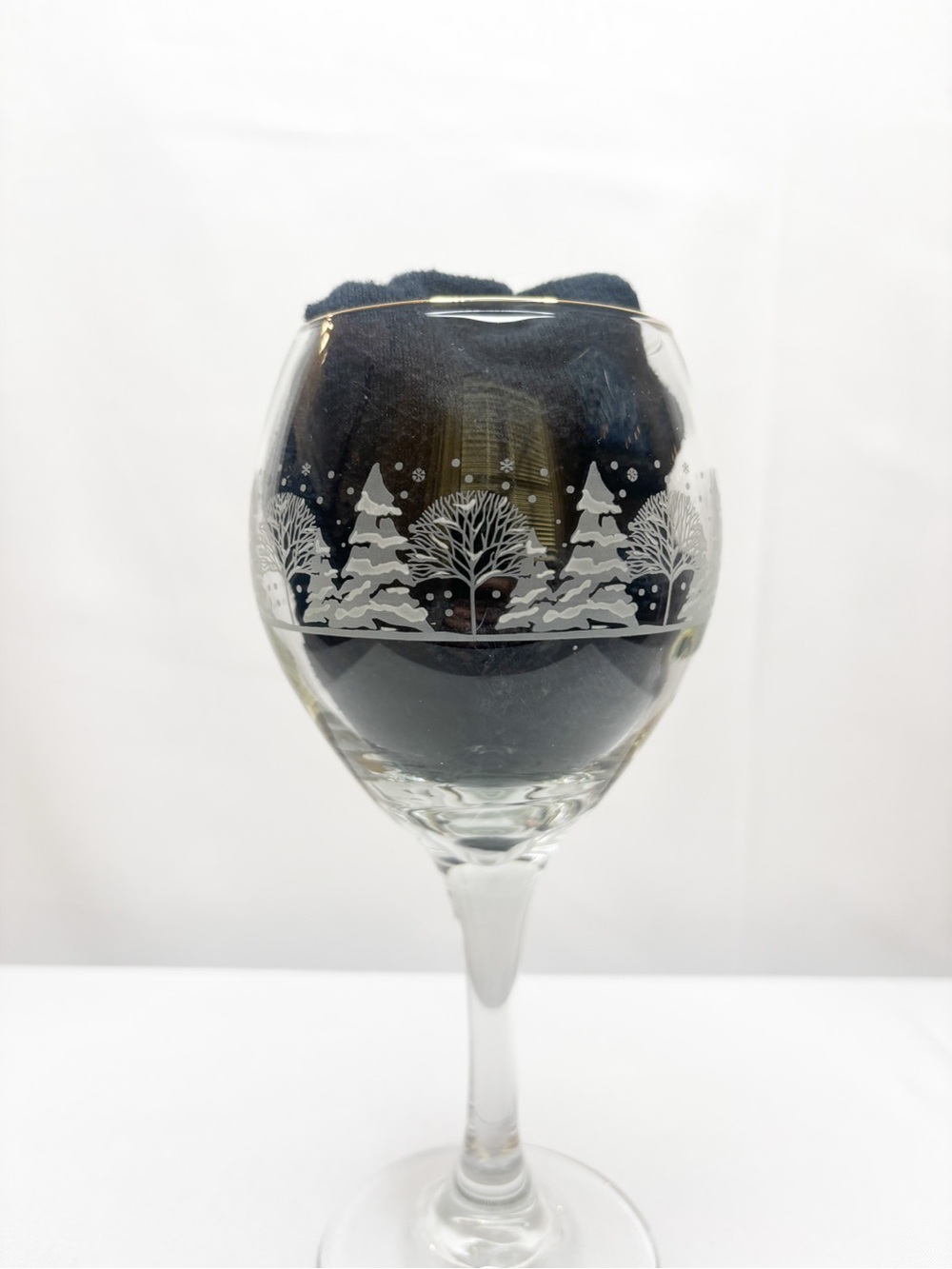 Libbey Clear Glass Wine Goblet with White Winter Tree Design set of 4